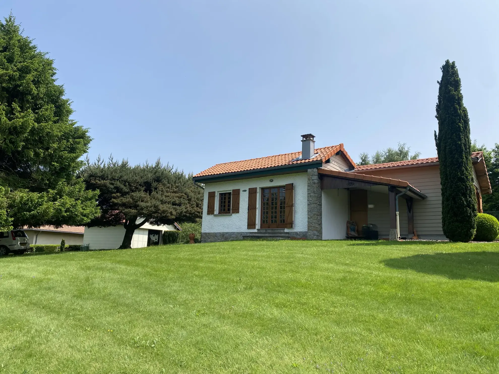 Maison à vendre à St Gènes Champanelle de 55m² avec potentiel d'extension 