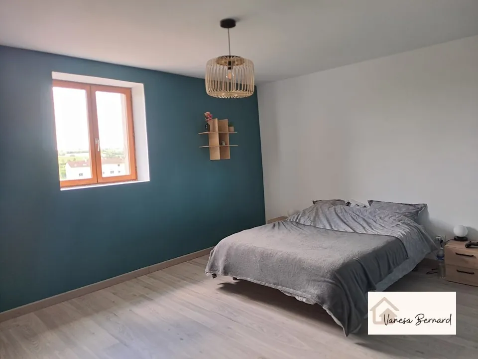 Charmante maison de village avec vue, jardin et garage à Lemainville 