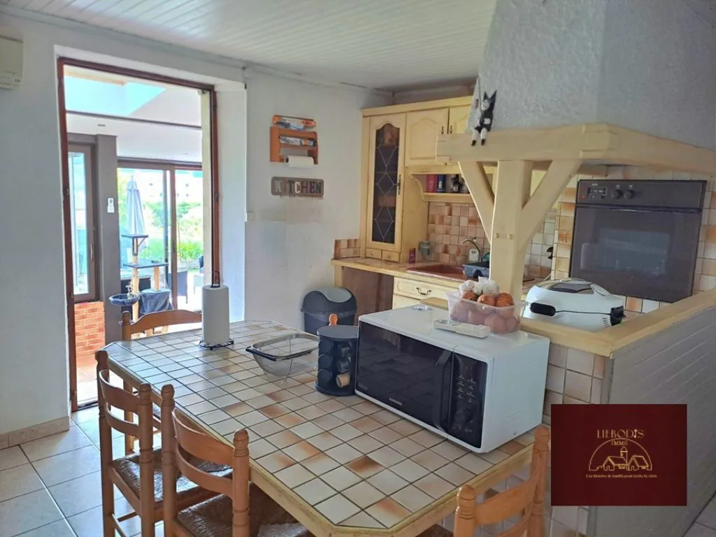 Charmante maison de village avec vue, jardin et garage à Lemainville 