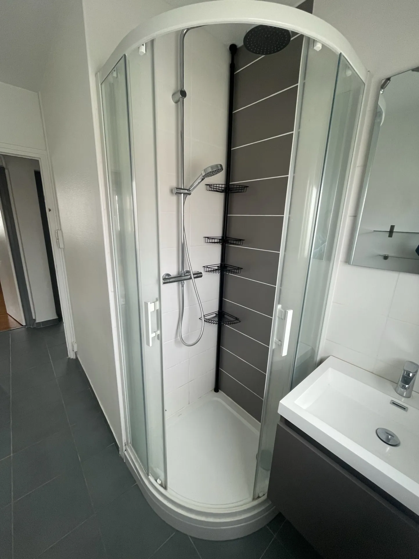 Appartement T3 à vendre à Chamalières avec garage et cave – Centre-ville 