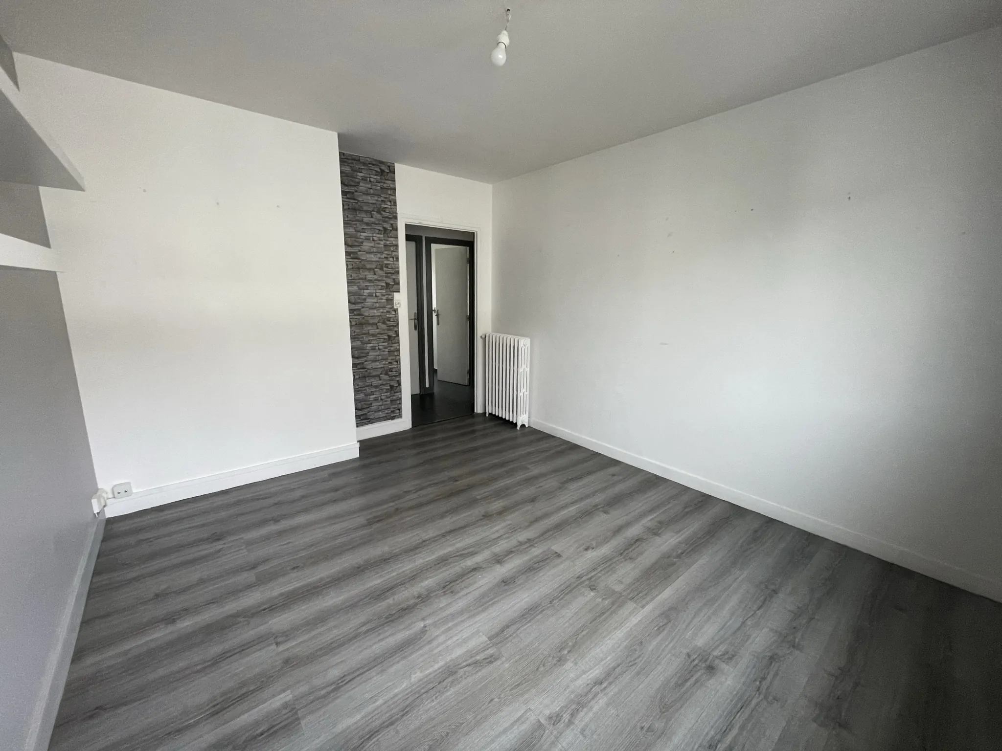 Appartement T3 à vendre à Chamalières avec garage et cave – Centre-ville 