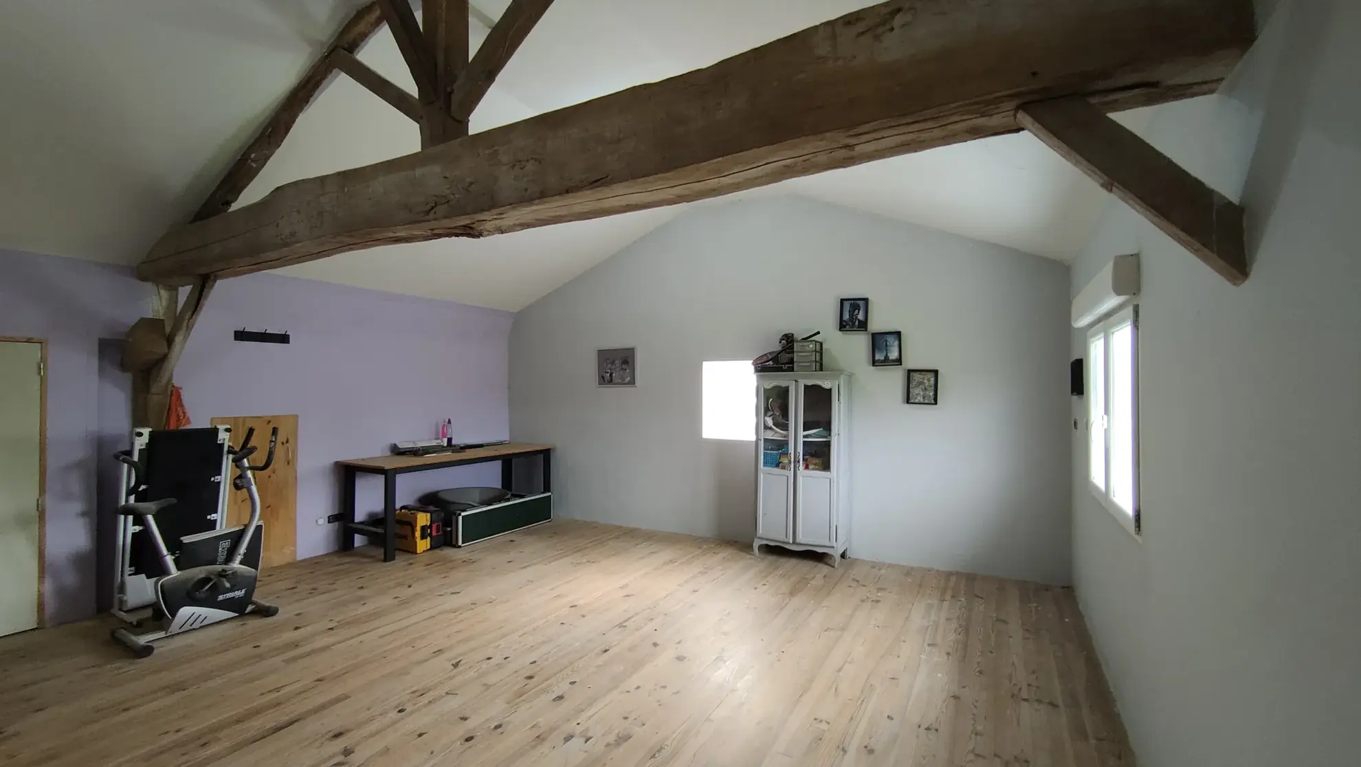 Maison de campagne rénovée à Aillas en Gironde, 4 chambres, grand terrain 