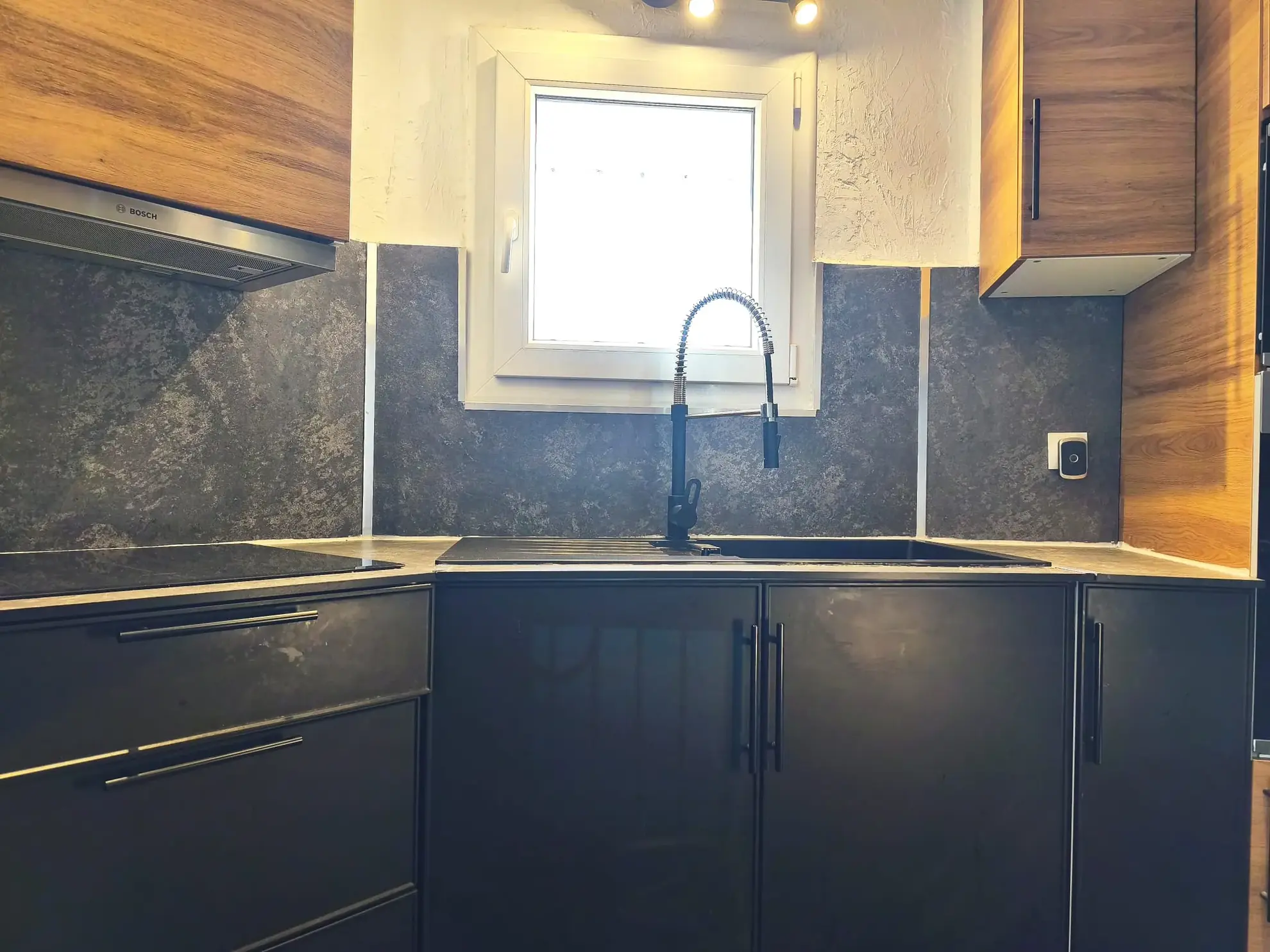 Maison de village rénovée à vendre à Spéracèdes avec vue dégagée 