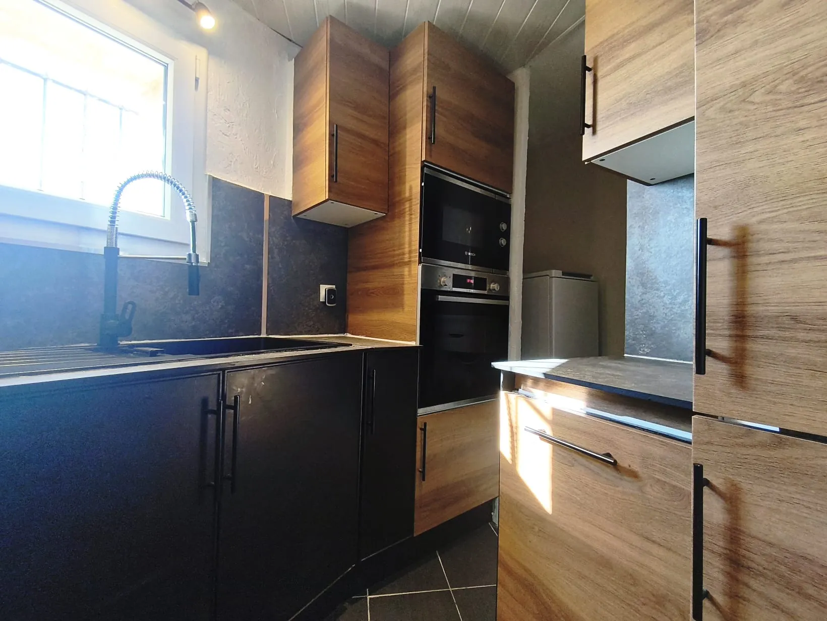 Maison de village rénovée à vendre à Spéracèdes avec vue dégagée 