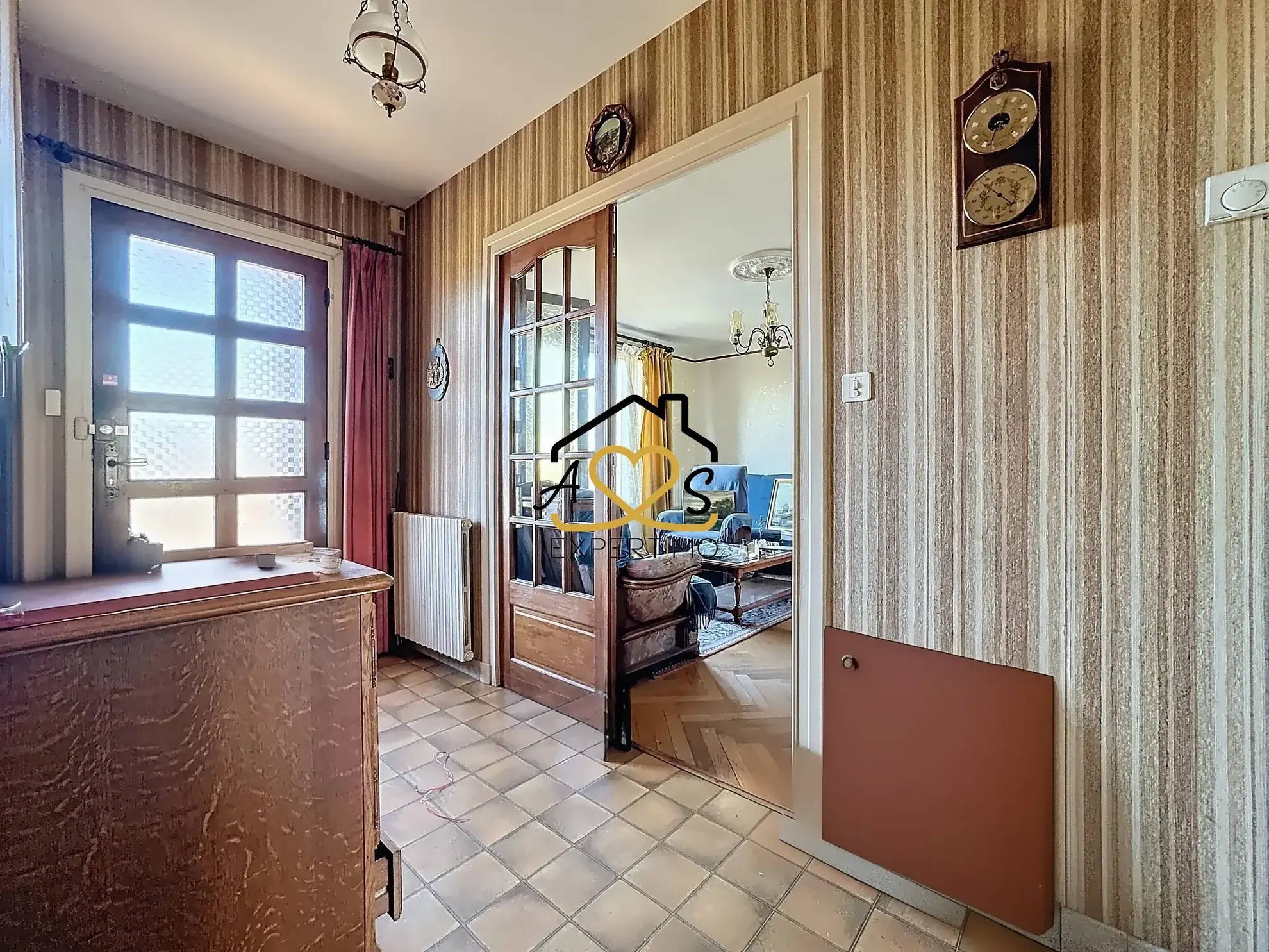 Maison à rénover à Courpière avec grand terrain et dépendance 