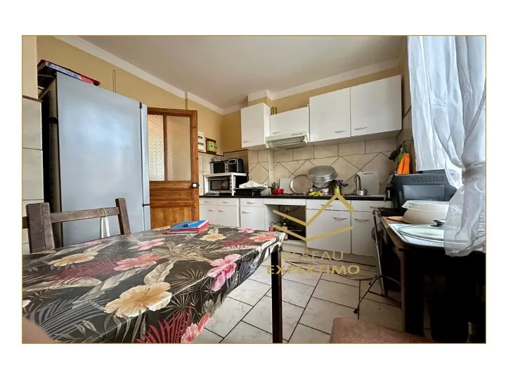 Appartement T2 traversant de 45 m² avec cave à Marseille - Parc du 26e Centenaire 