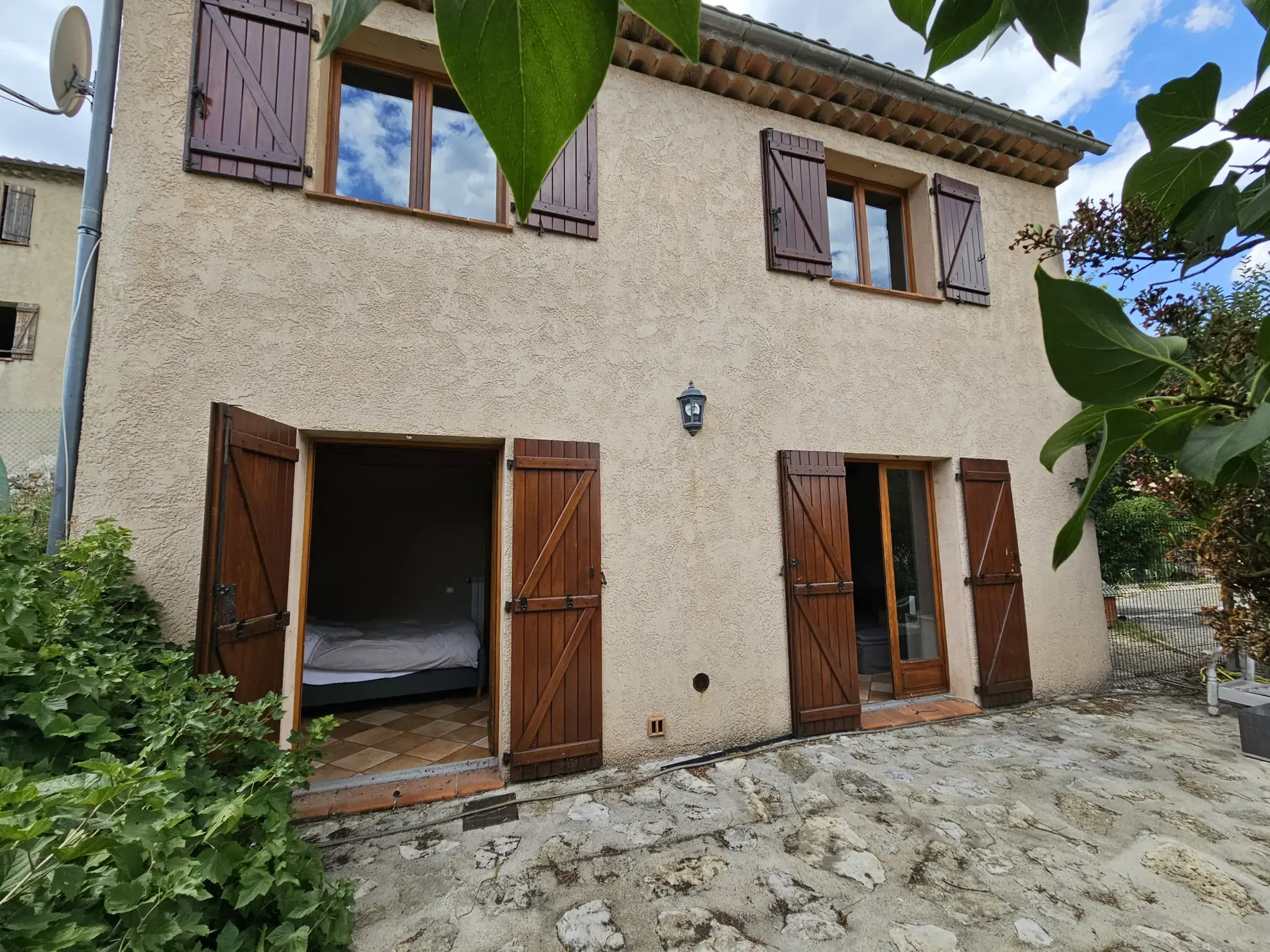 Maison individuelle à Caille avec vue dégagée, jardin, 4 pièces – Idéal résidence secondaire ou principale 