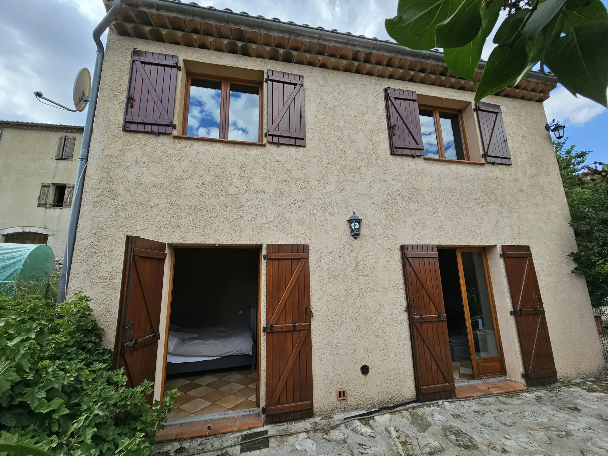 Maison individuelle à Caille avec vue dégagée, jardin, 4 pièces – Idéal résidence secondaire ou principale