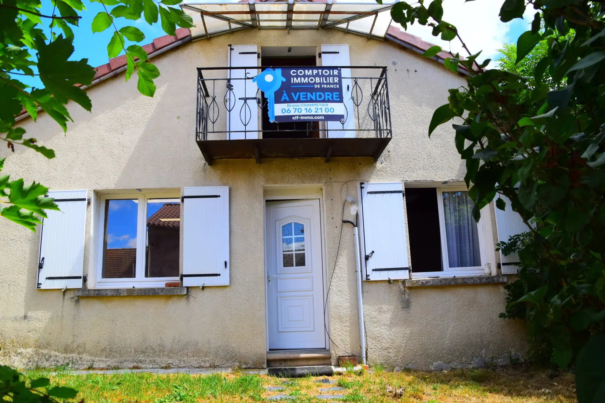 Maison de village à vendre à Coucouron (66 m², 140 m² terrain) 