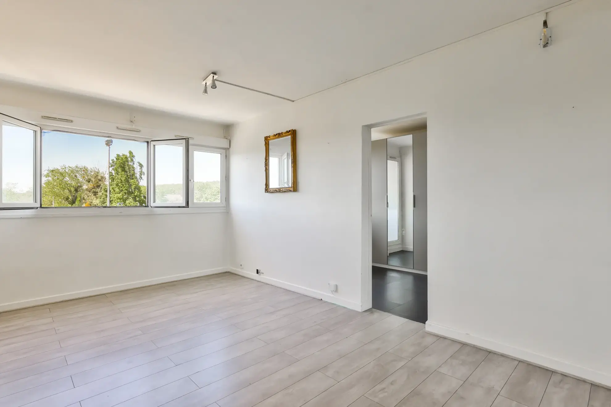 Appartement F2 lumineux de 46,69 m² à Gagny à proximité de la gare