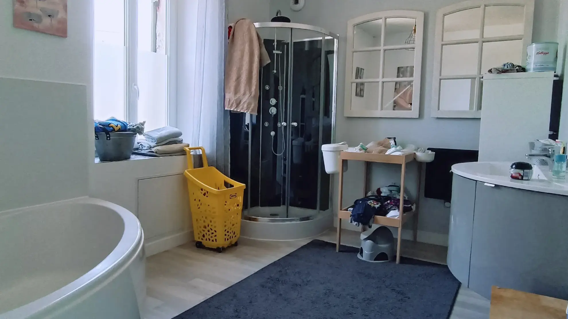 Belle maison en pierre avec piscine, 4 chambres, proche Périgueux 