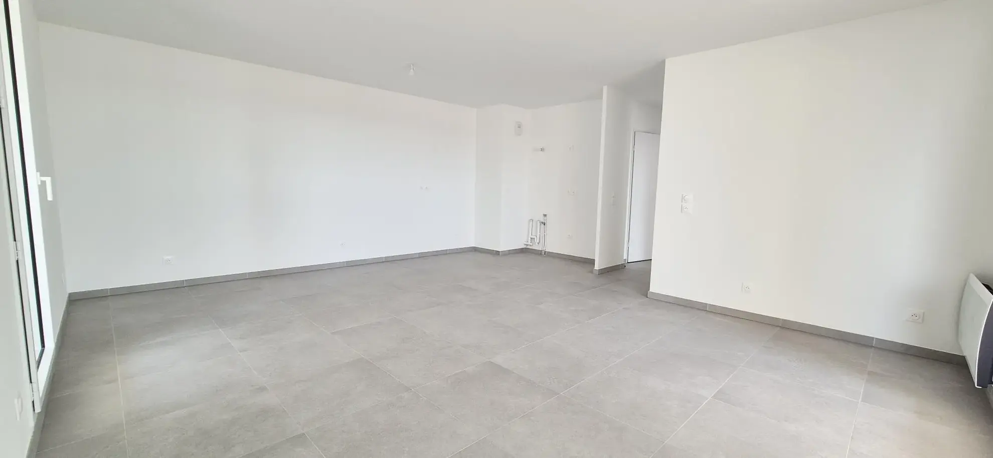 Appartement T4 avec terrasse à Montpellier près des Arènes – 90,20 m² 