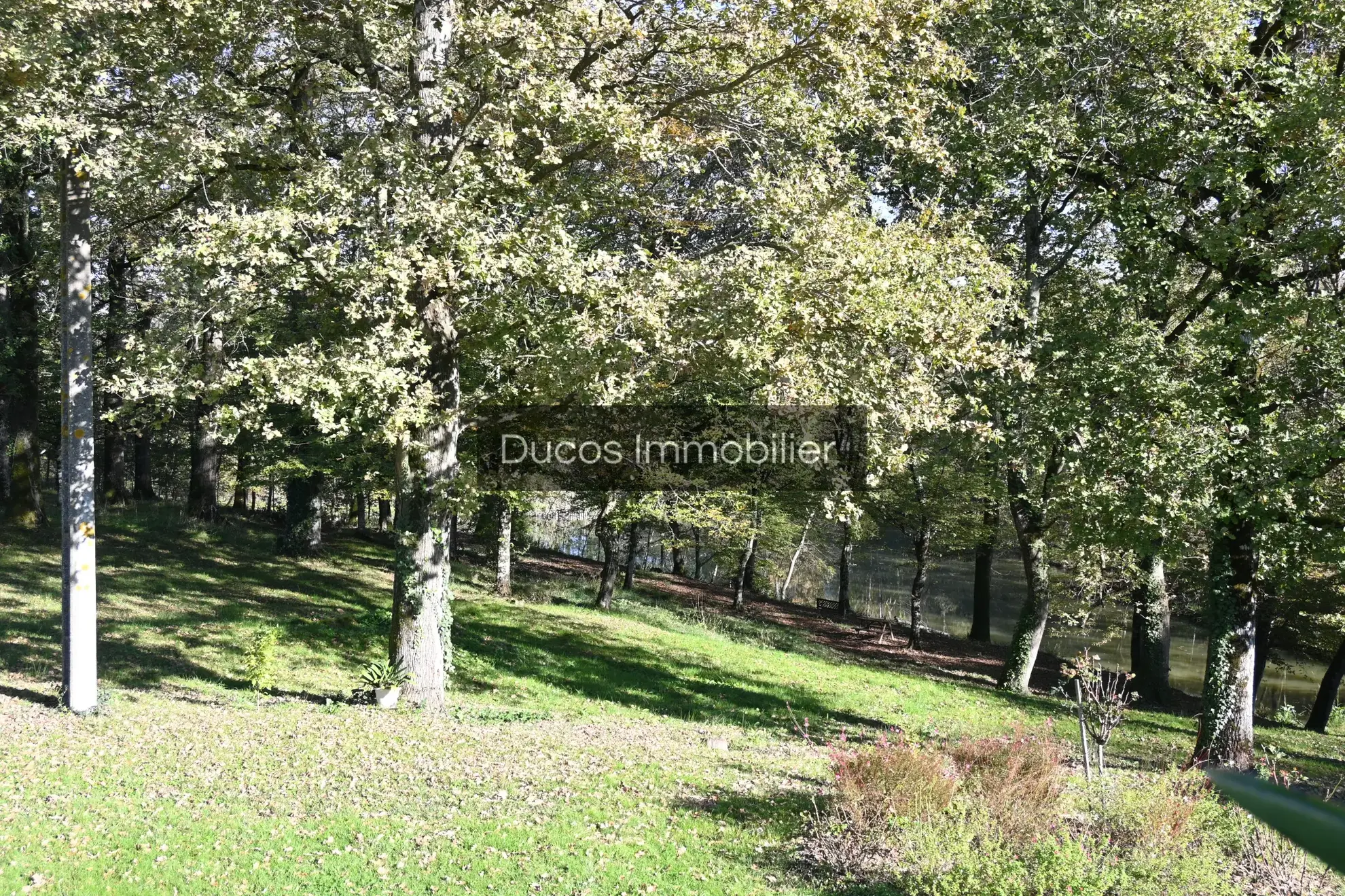 Terrain avec lac privé à Marmande - Spécial projets de loisirs 