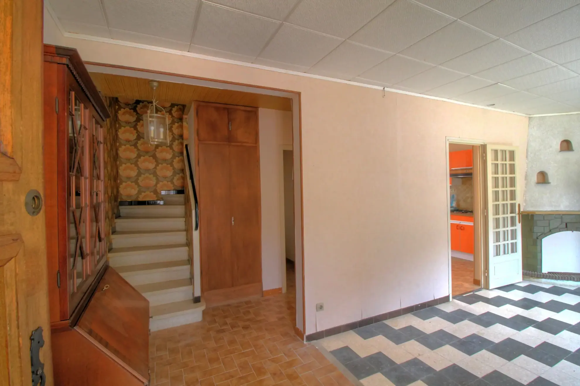 Maison à vendre avec jardin et garage à Villegailhenc, proche Carcassonne 