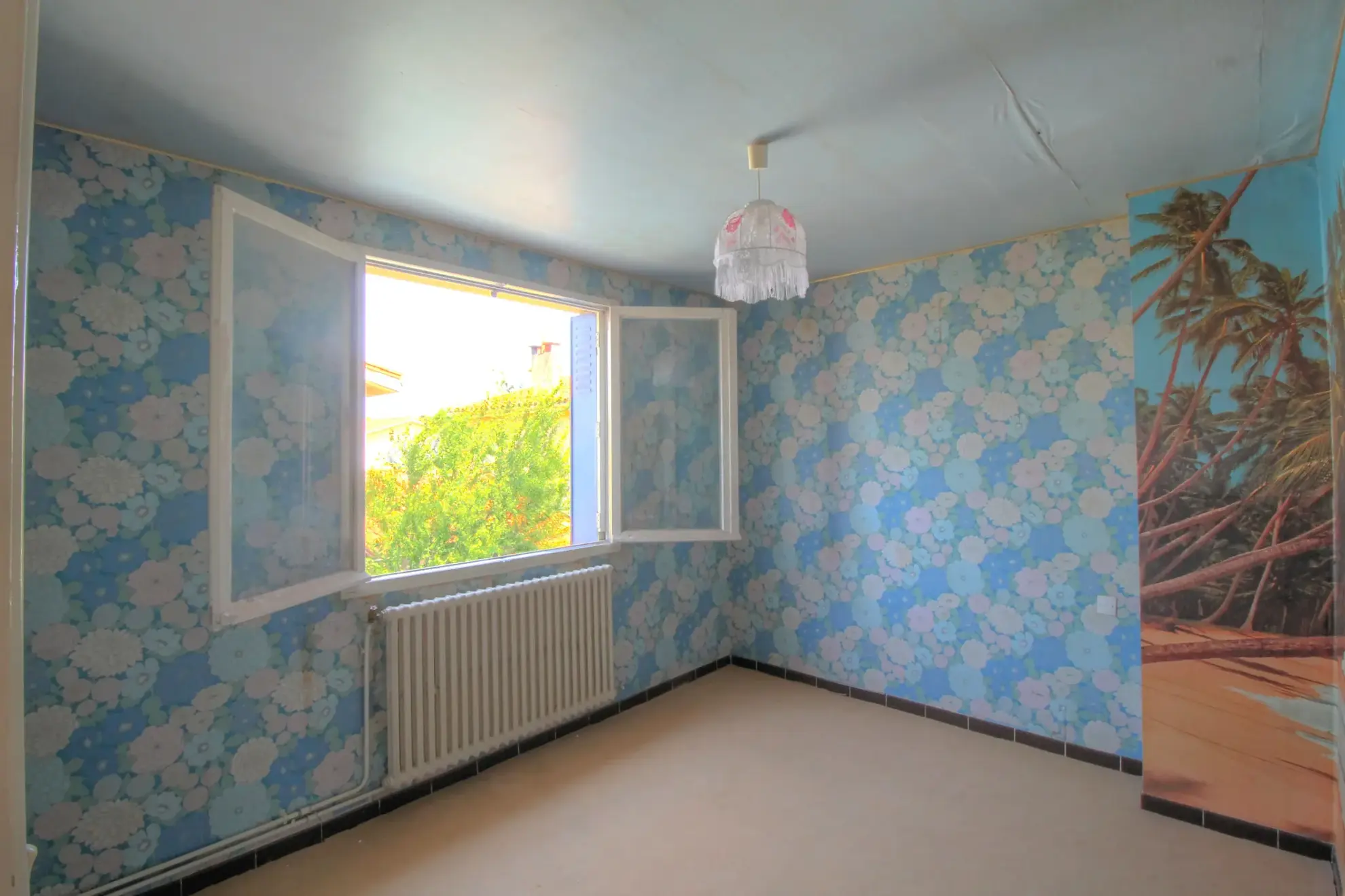 Maison à vendre avec jardin et garage à Villegailhenc, proche Carcassonne 