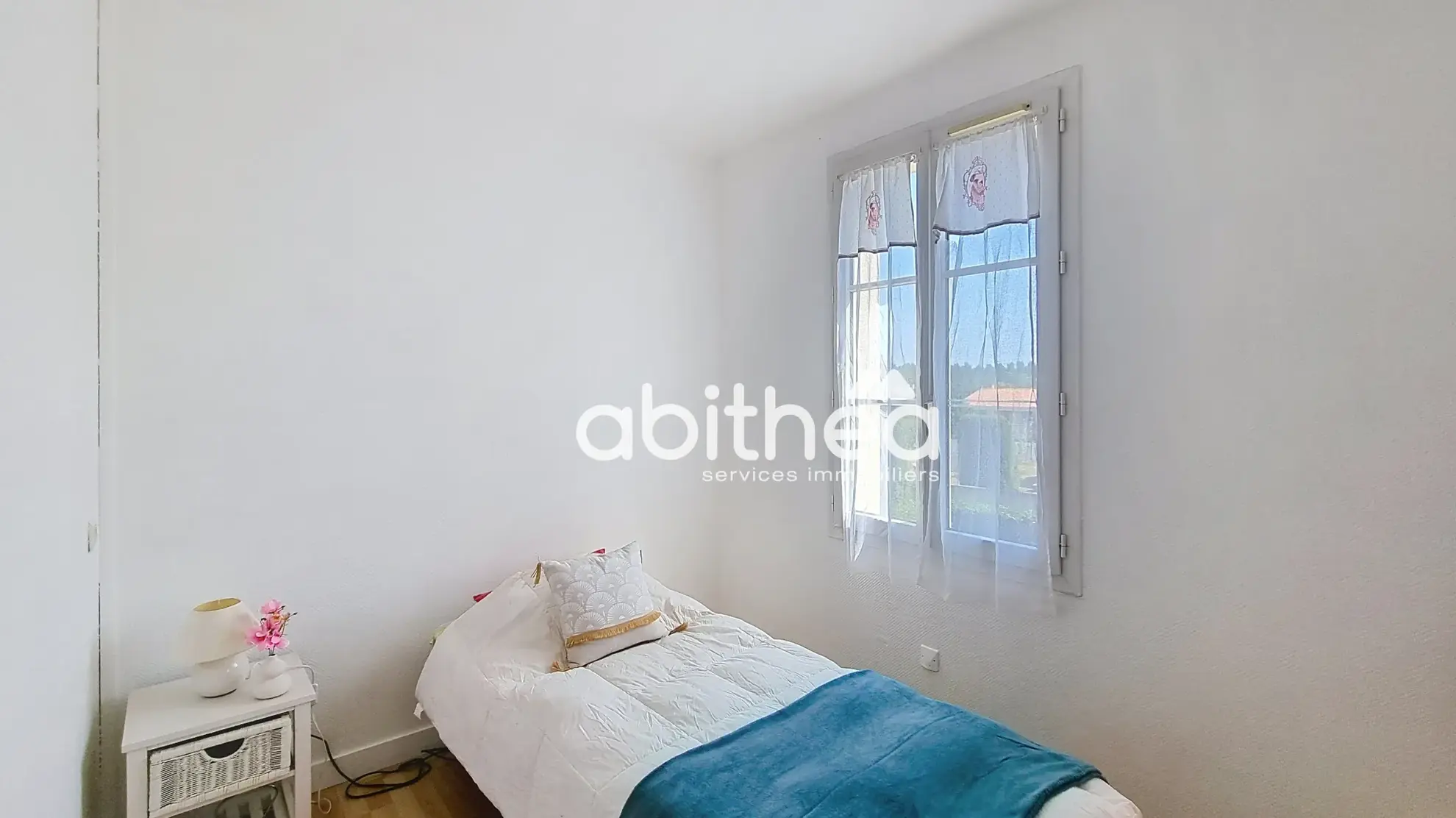 Maison familiale de 134 m² à Saint Genis de Saintonge avec jardin et panneaux solaires 