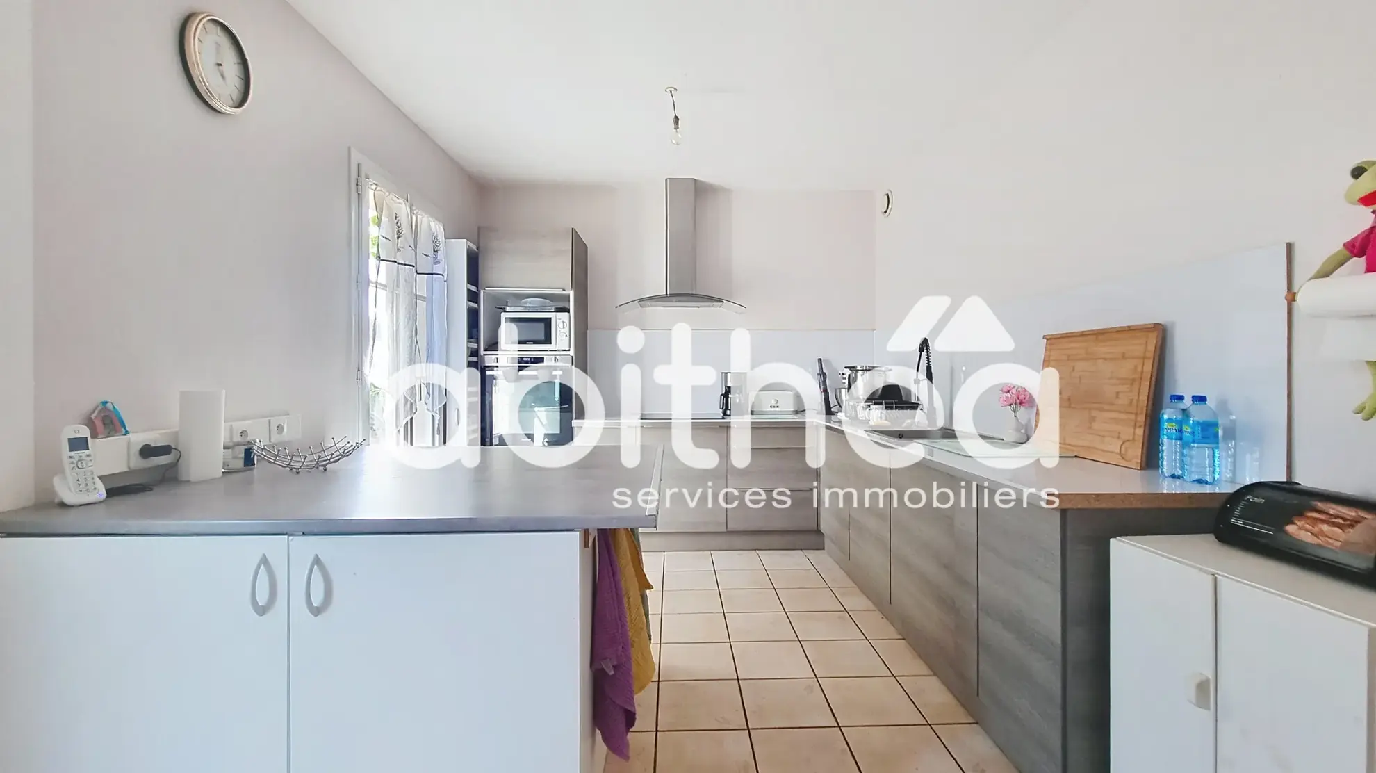 Maison familiale de 134 m² à Saint Genis de Saintonge avec jardin et panneaux solaires 