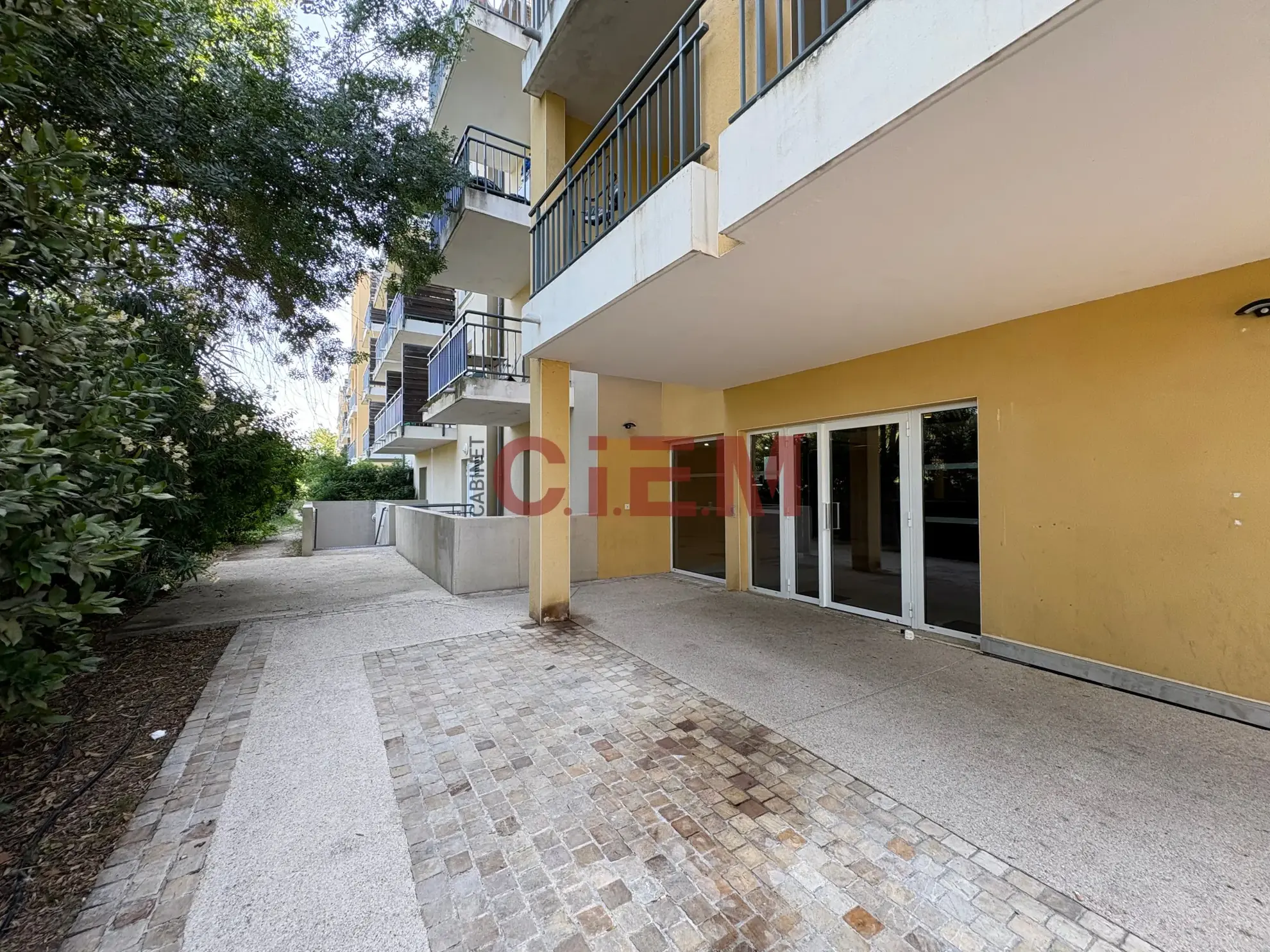 Appartement T2 de 36 m² à Juvignac avec parking et résidence sécurisée 