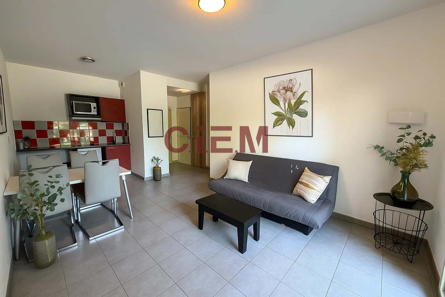 Appartement T2 de 36 m² à Juvignac avec parking et résidence sécurisée 