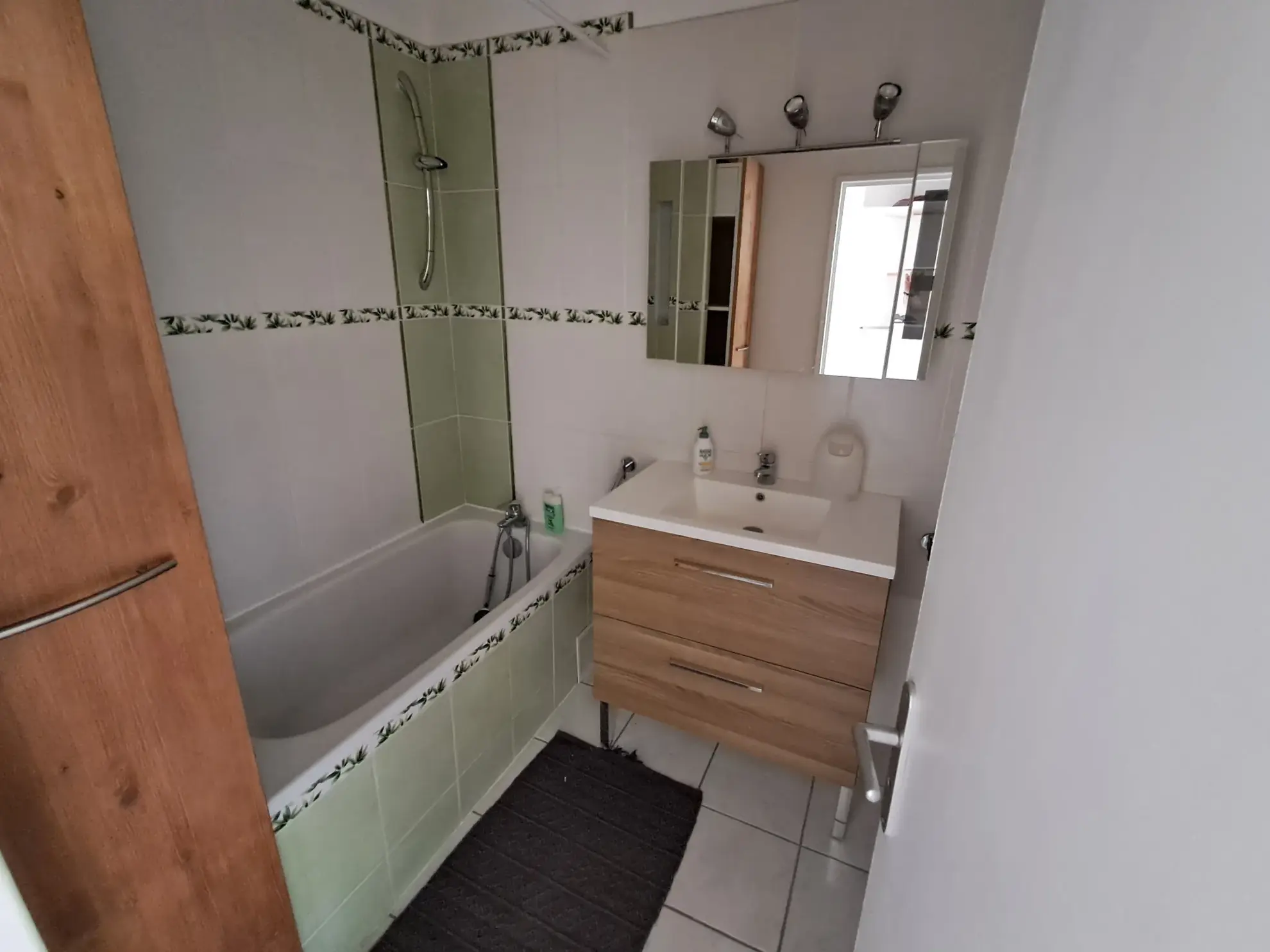 Appartement 3 pièces en vente à Meudon-la-Forêt au 8ème étage 