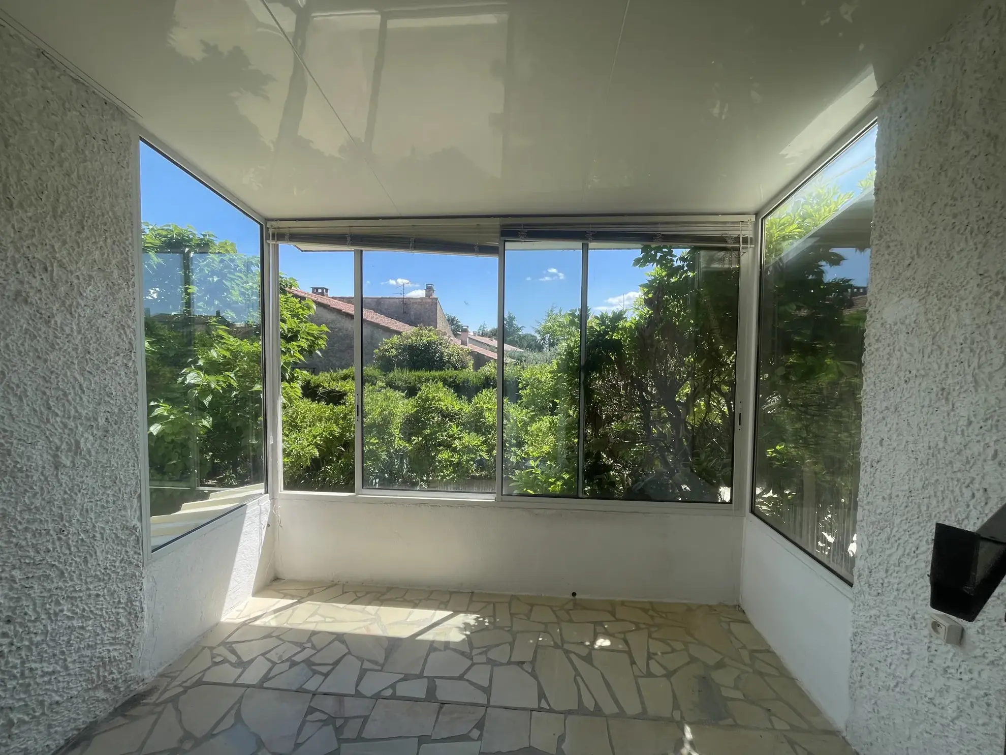 Villa de plain-pied à Pont-Saint-Esprit - Calme et confort 