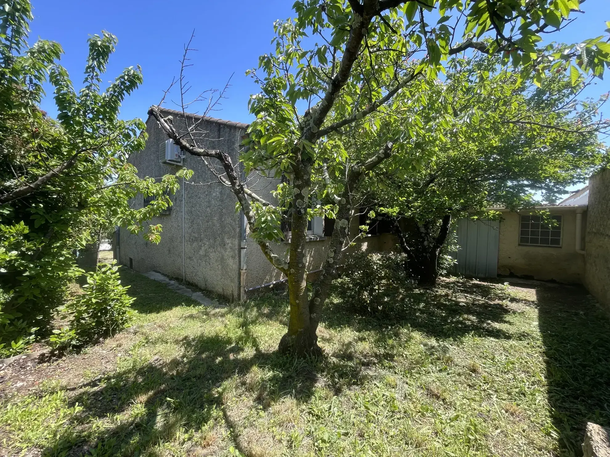 Villa de plain-pied à Pont-Saint-Esprit - Calme et confort 