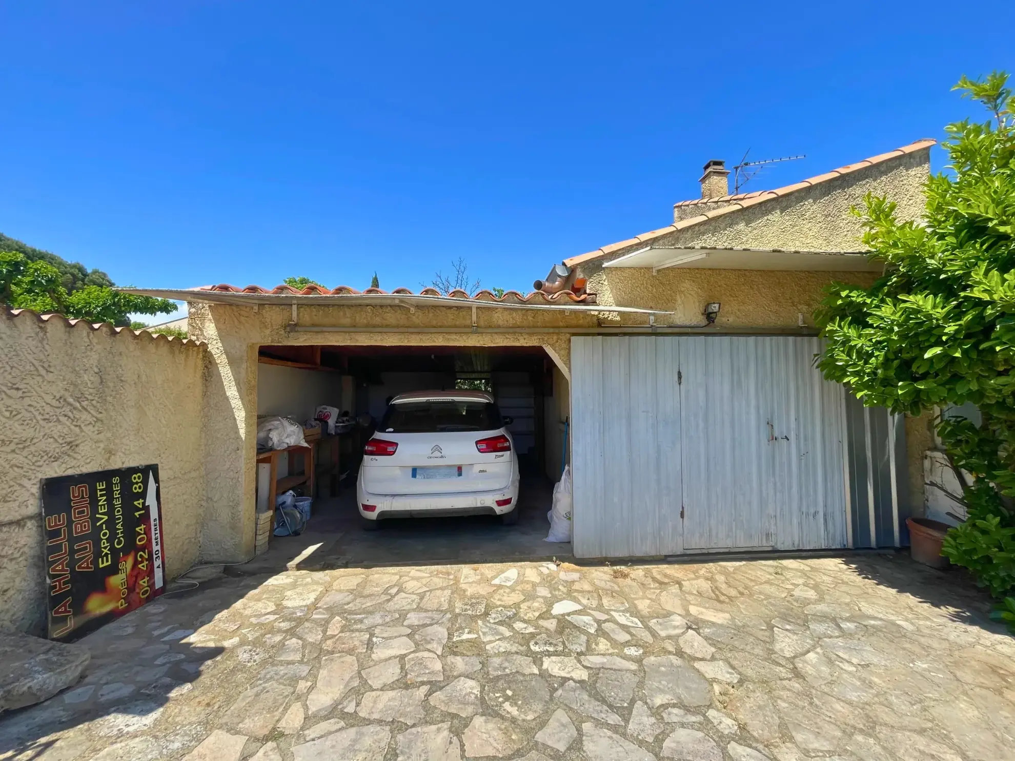 Villa de plain-pied à Pont-Saint-Esprit - Calme et confort 