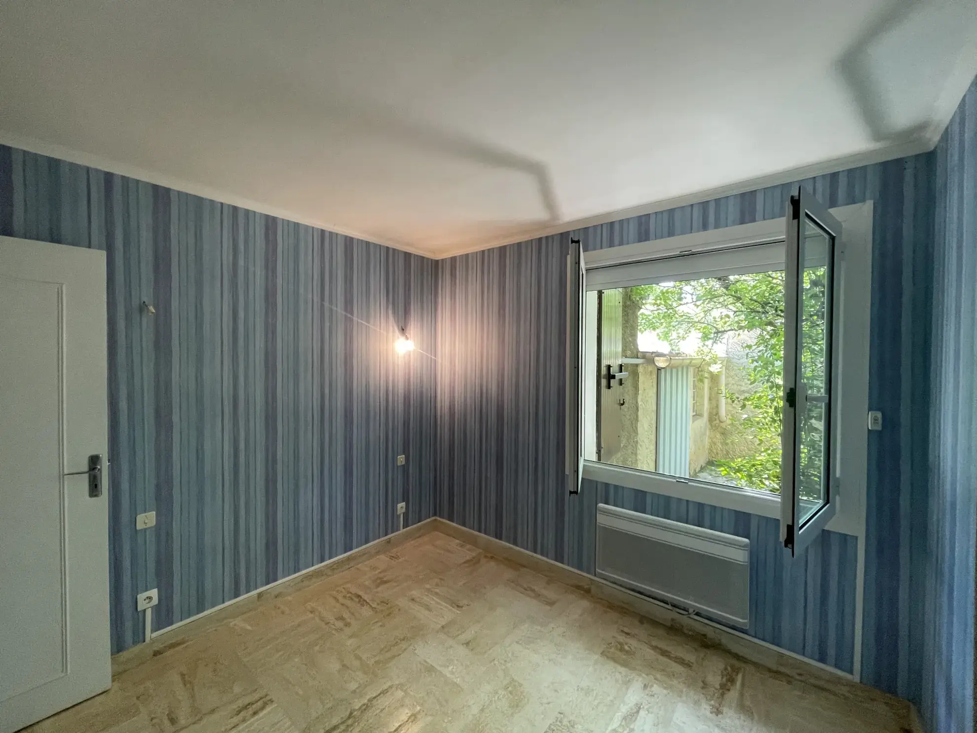 Villa de plain-pied à Pont-Saint-Esprit - Calme et confort 