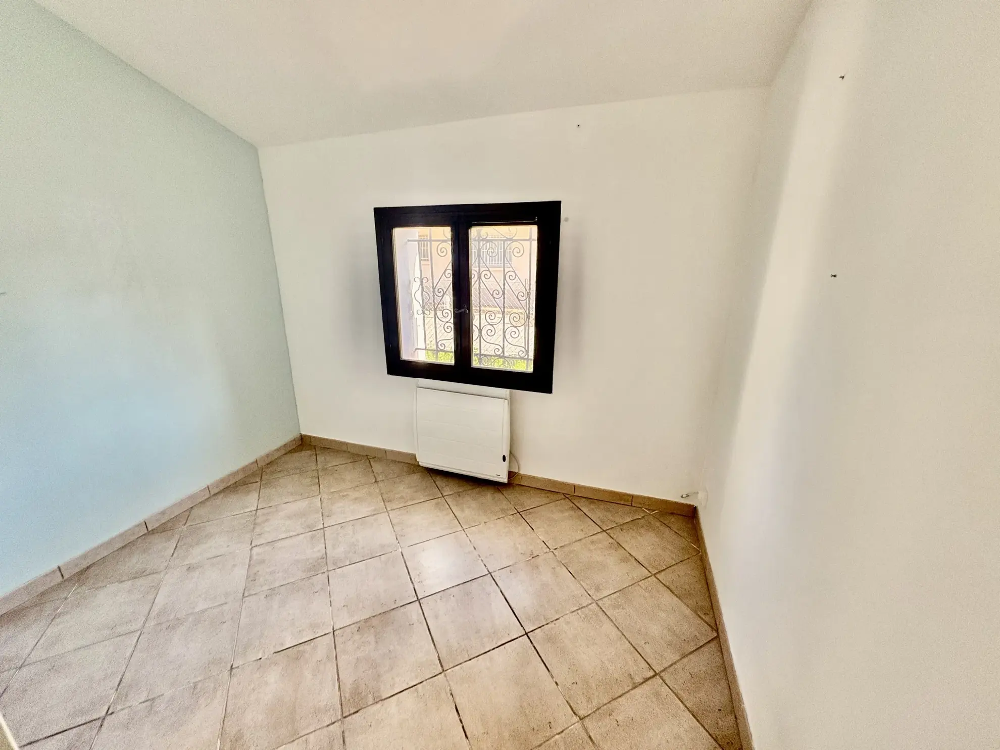 Appartement T2 à vendre à Six Fours Les Plages, une opportunité idéale pour un premier achat 