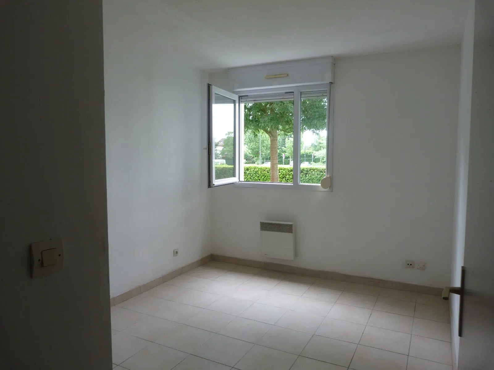 Appartement T3 avec garage et terrasse proche du parc des Argoulets à Toulouse 