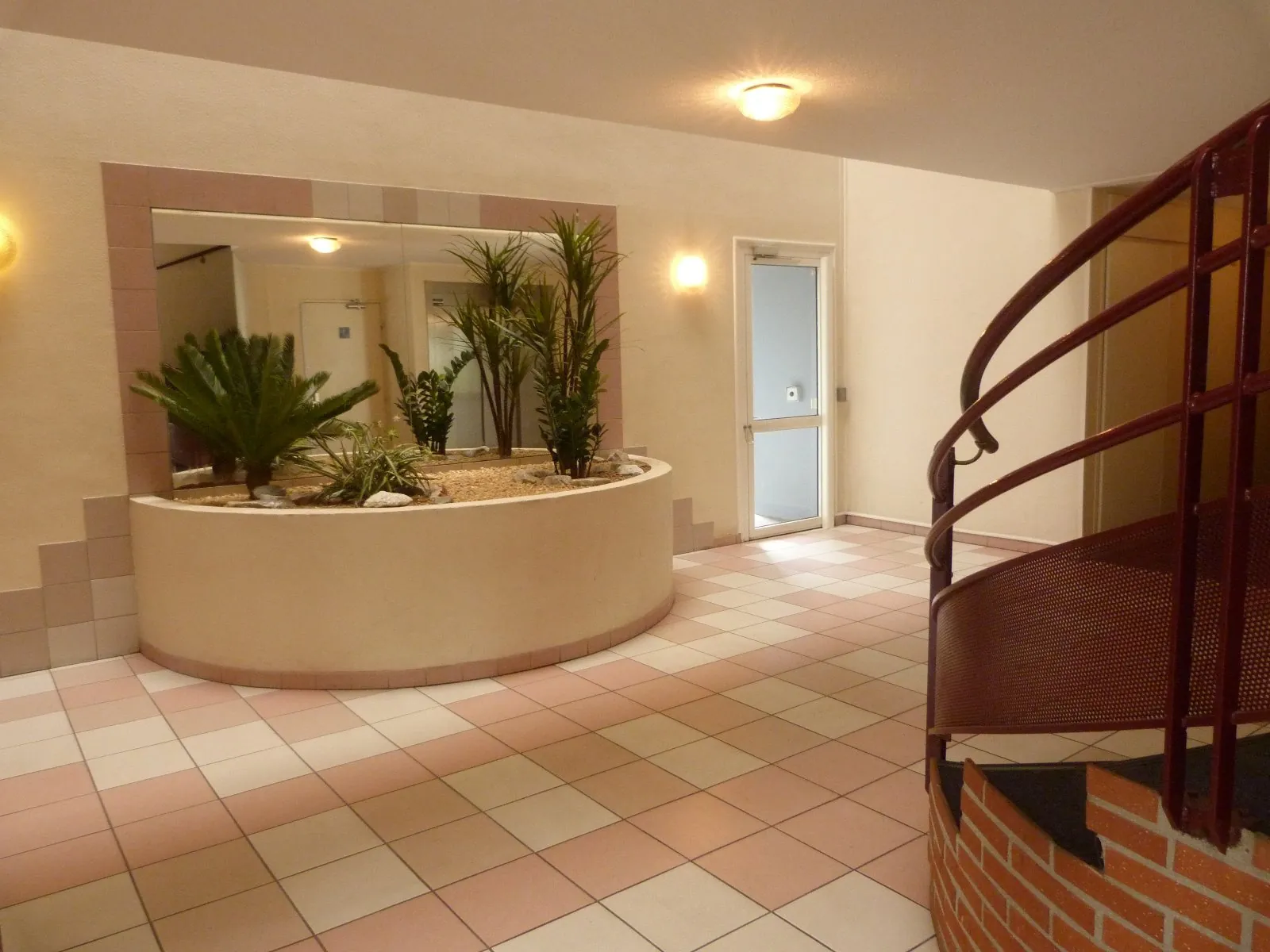 Appartement T3 avec garage et terrasse proche du parc des Argoulets à Toulouse 