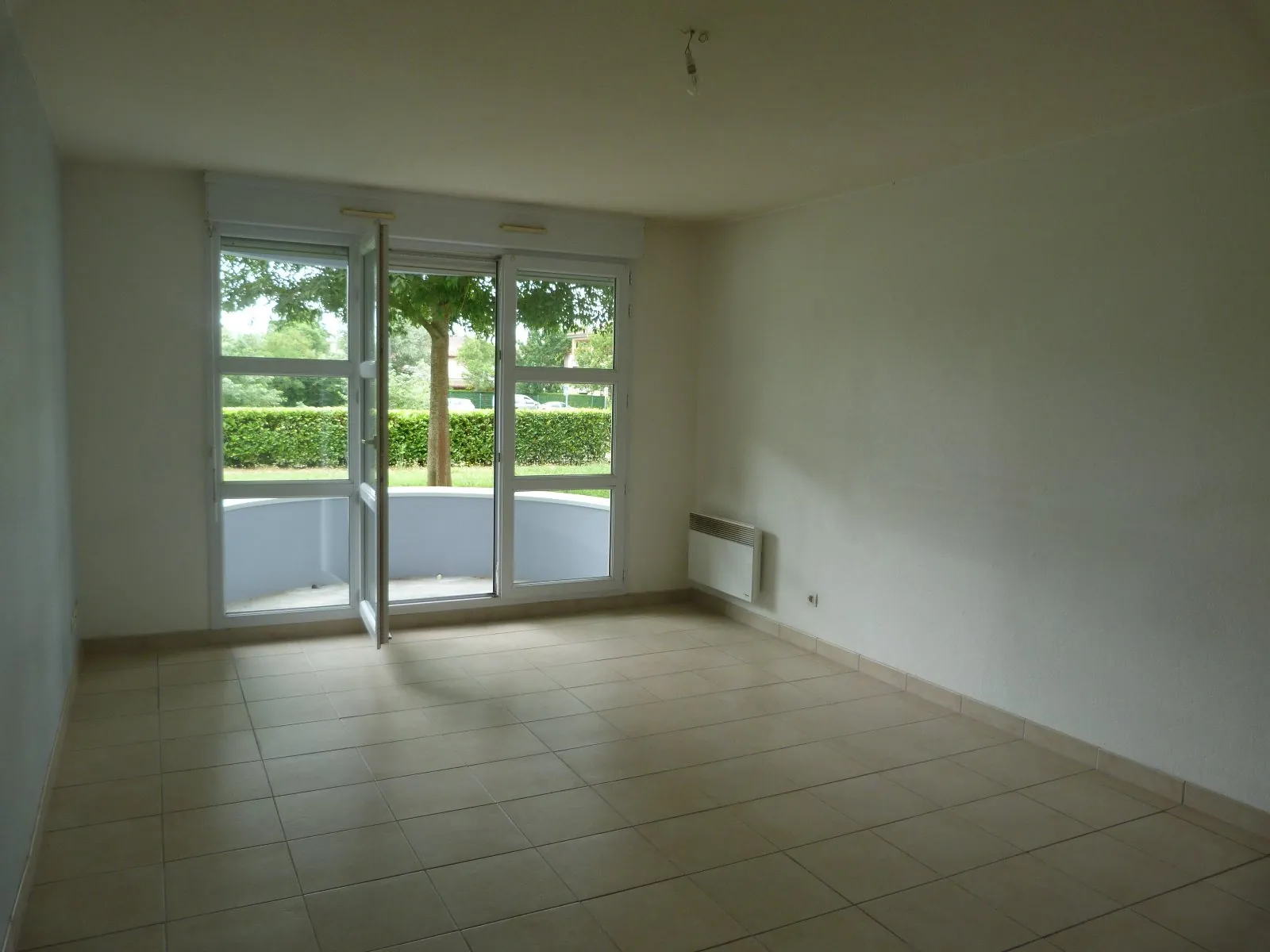 Appartement T3 avec garage et terrasse proche du parc des Argoulets à Toulouse 