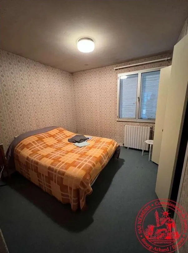 Maison de 105 m² avec jardin et garage à Gauciel – Vente aux enchères à partir de 100 000 € 