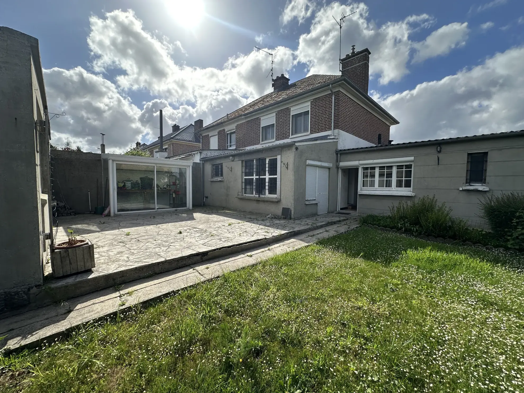 Maison à vendre à Bellaing avec jardin, 3 chambres et garage - Opportunité d'achat 