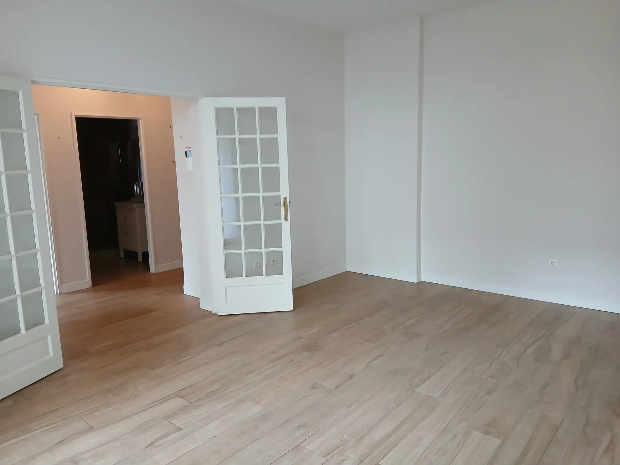 Appartement 2 pièces lumineux avec terrasse à Issy-les-Moulineaux 