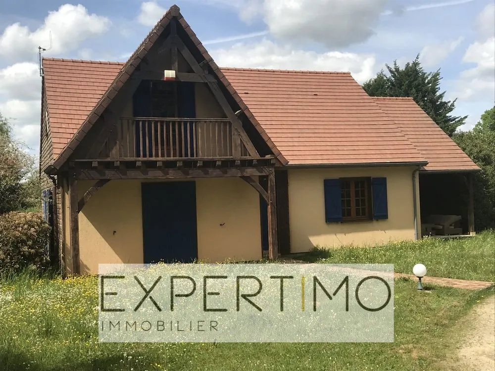 Maison en campagne de 130 m² avec dépendance, piscine et grand terrain près de Connerré 