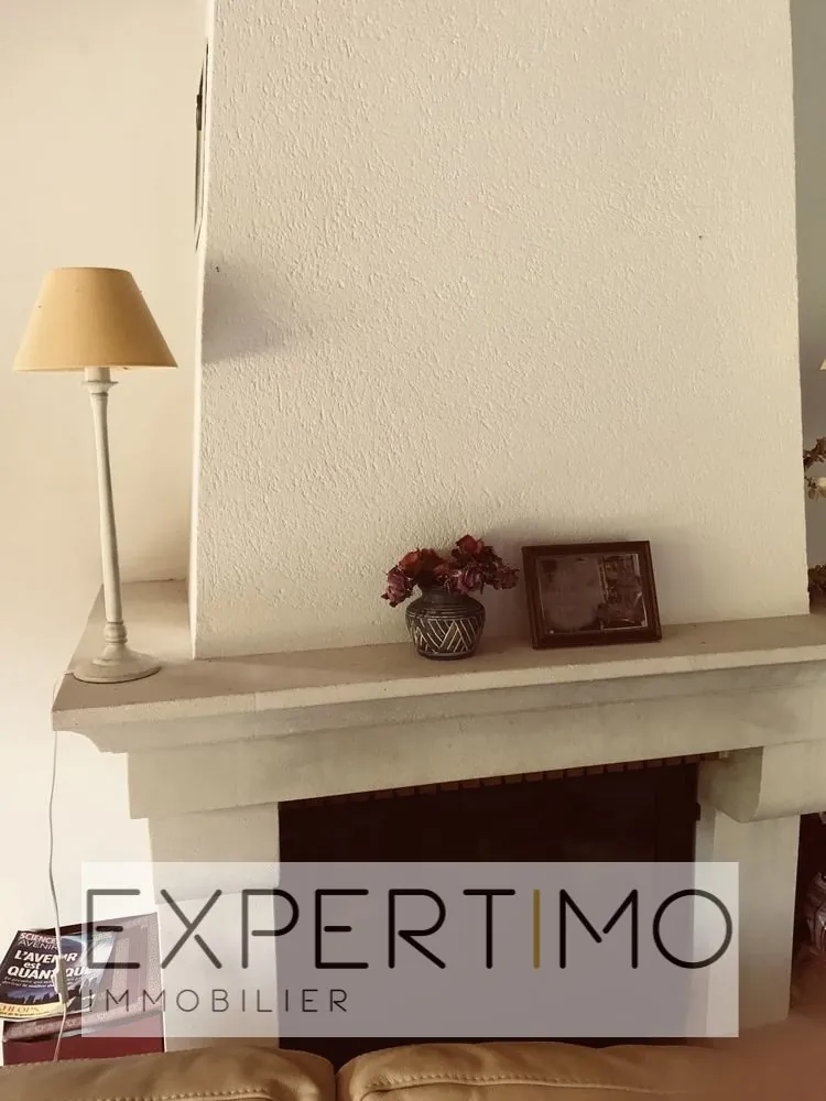 Maison en campagne de 130 m² avec dépendance, piscine et grand terrain près de Connerré 