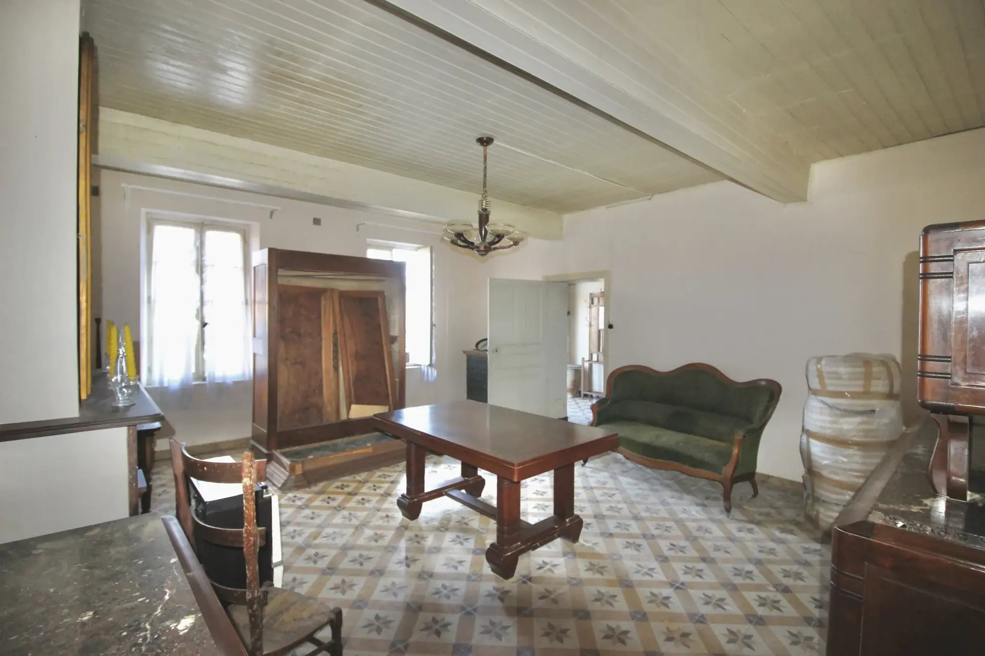 Grande maison ancienne avec dépendances à Campsas, proche Montauban et Toulouse 