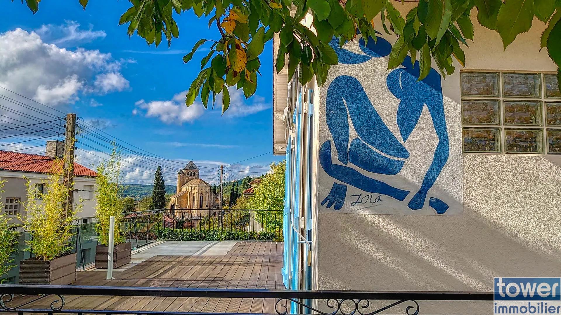 Belle maison rénovée avec deux appartements, jardin et vue sur la vallée du Lot à Puy-l'Évêque 