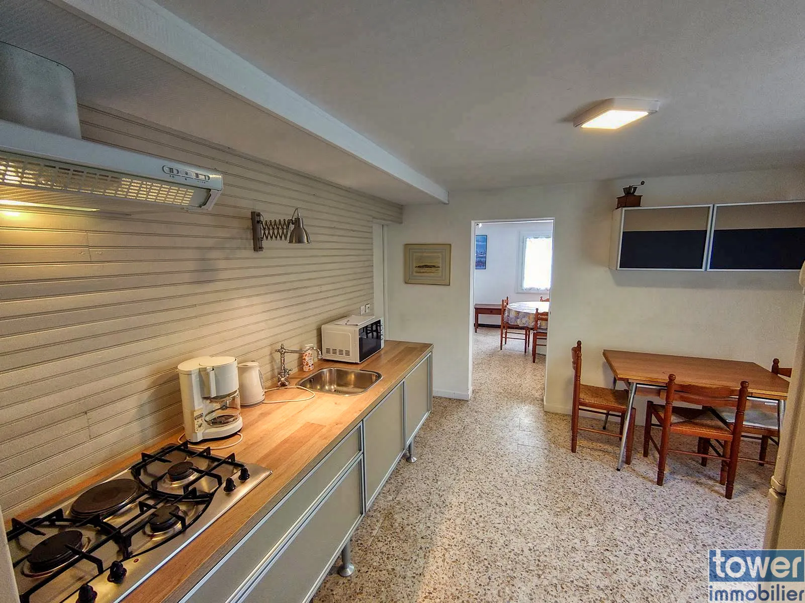 Belle maison rénovée avec deux appartements, jardin et vue sur la vallée du Lot à Puy-l'Évêque 