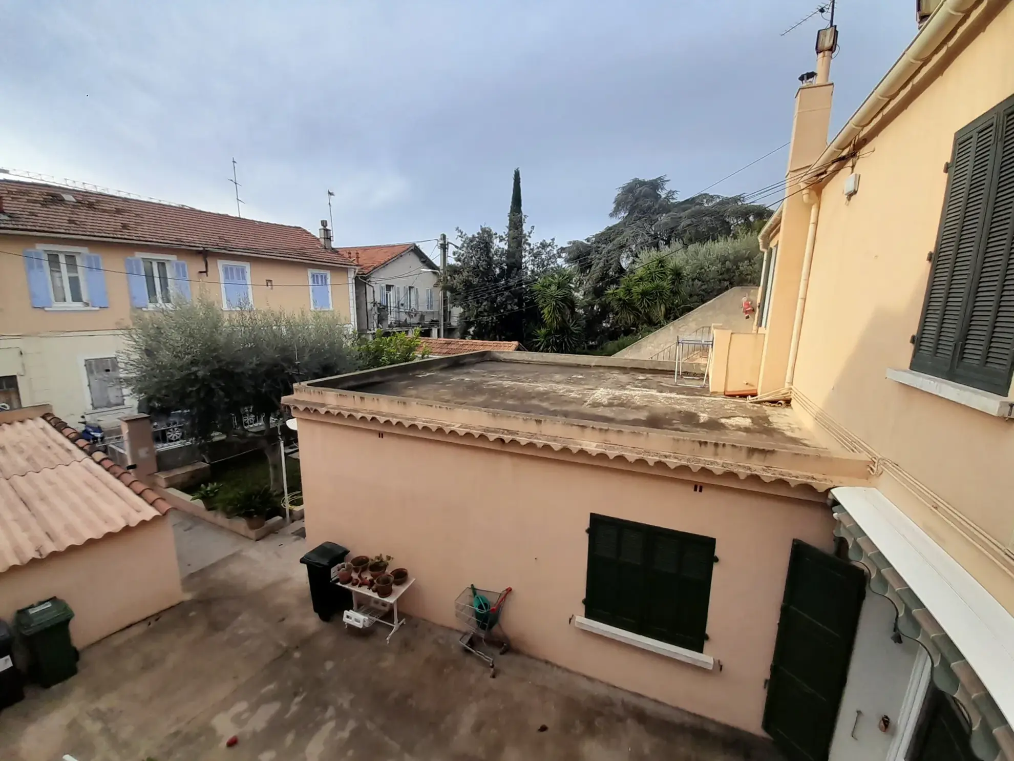 Appartement T2 en rez-de-jardin à Toulon Loubière – Investissement locatif rentable 