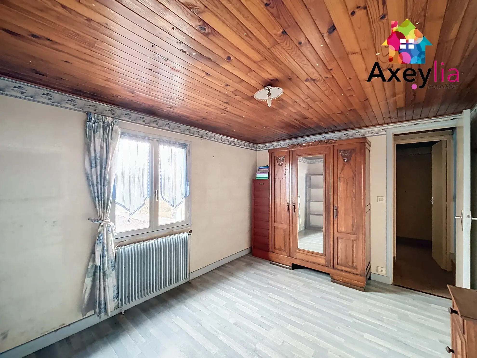 Maison à vendre à Mably avec garage et cour privative – Opportunité à saisir 