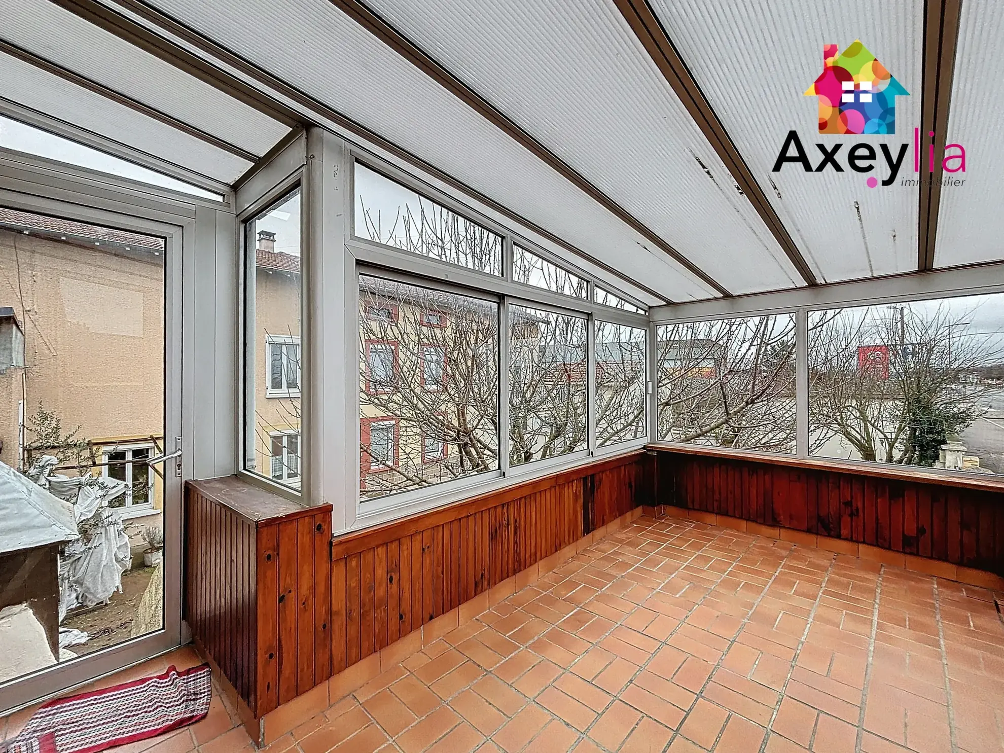 Maison à vendre à Mably avec garage et cour privative – Opportunité à saisir 