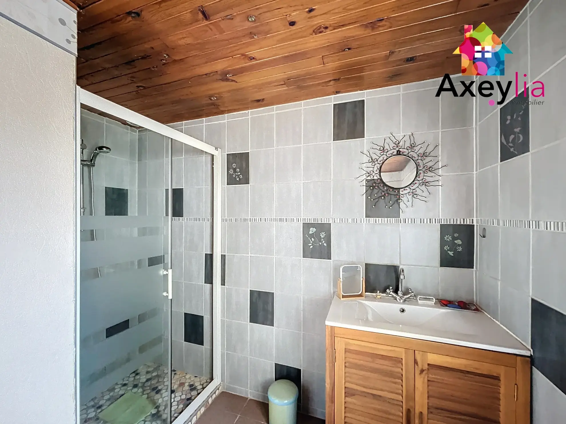 Maison à vendre à Mably avec garage et cour privative – Opportunité à saisir 