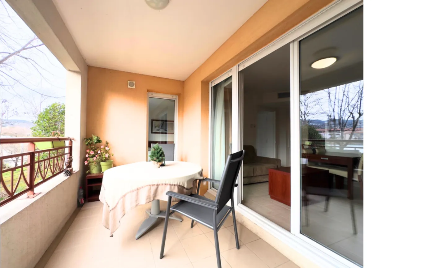 Appartement 2 pièces avec piscine à Mandelieu La Napoule, proximité plages