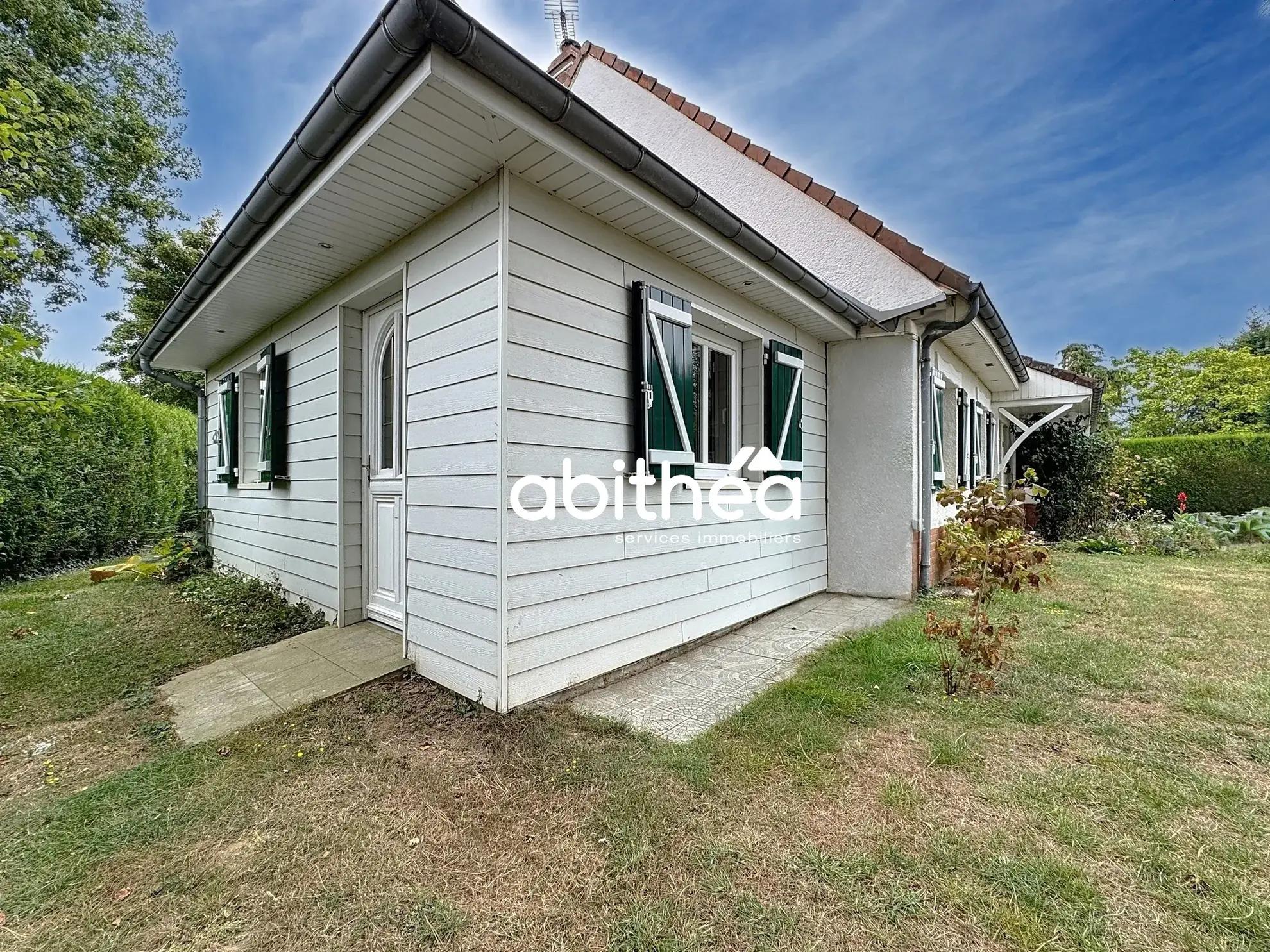 Belle maison familiale de 6 chambres avec jardin à Izel les Hameau 
