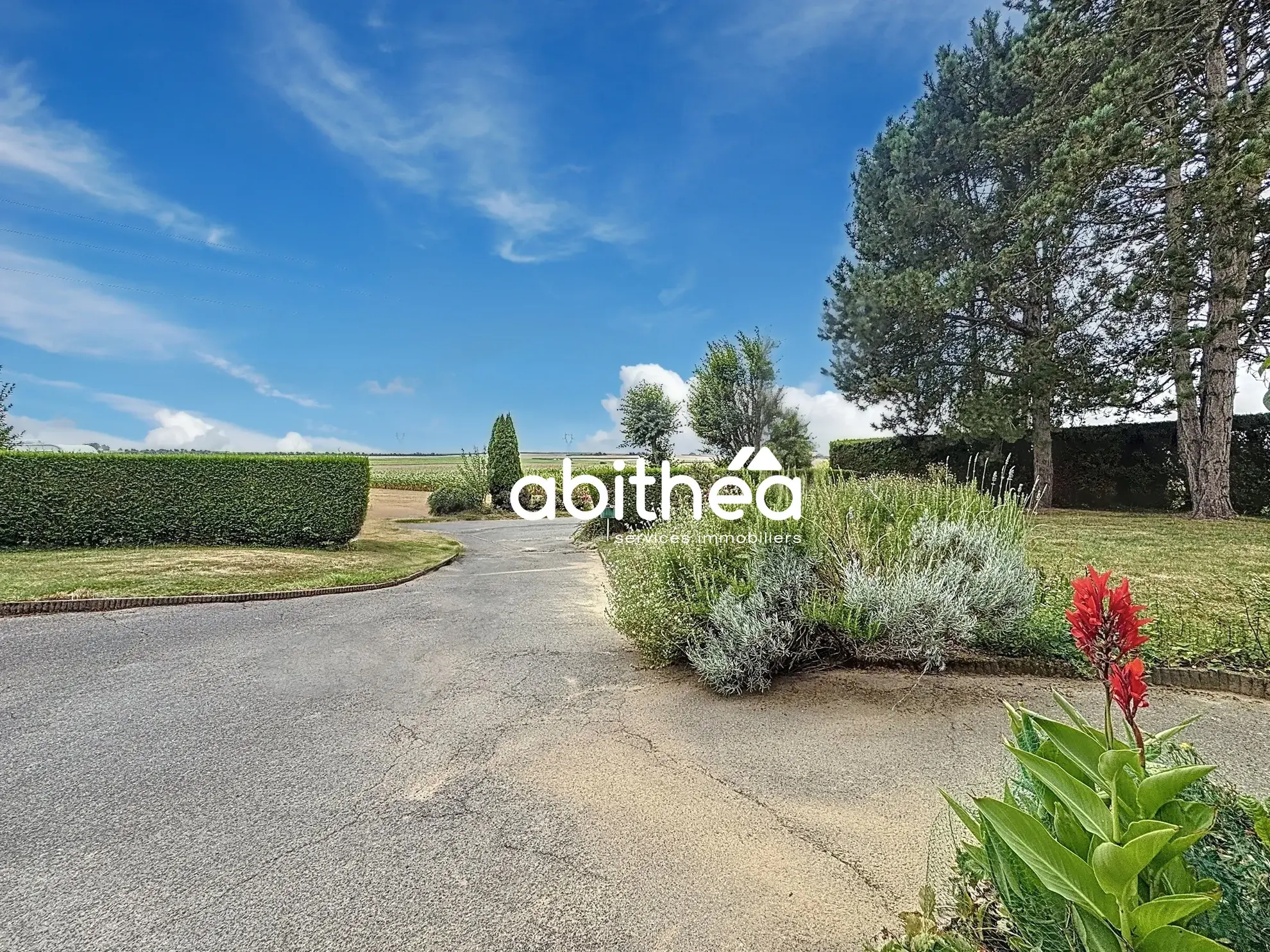 Belle maison familiale de 6 chambres avec jardin à Izel les Hameau 
