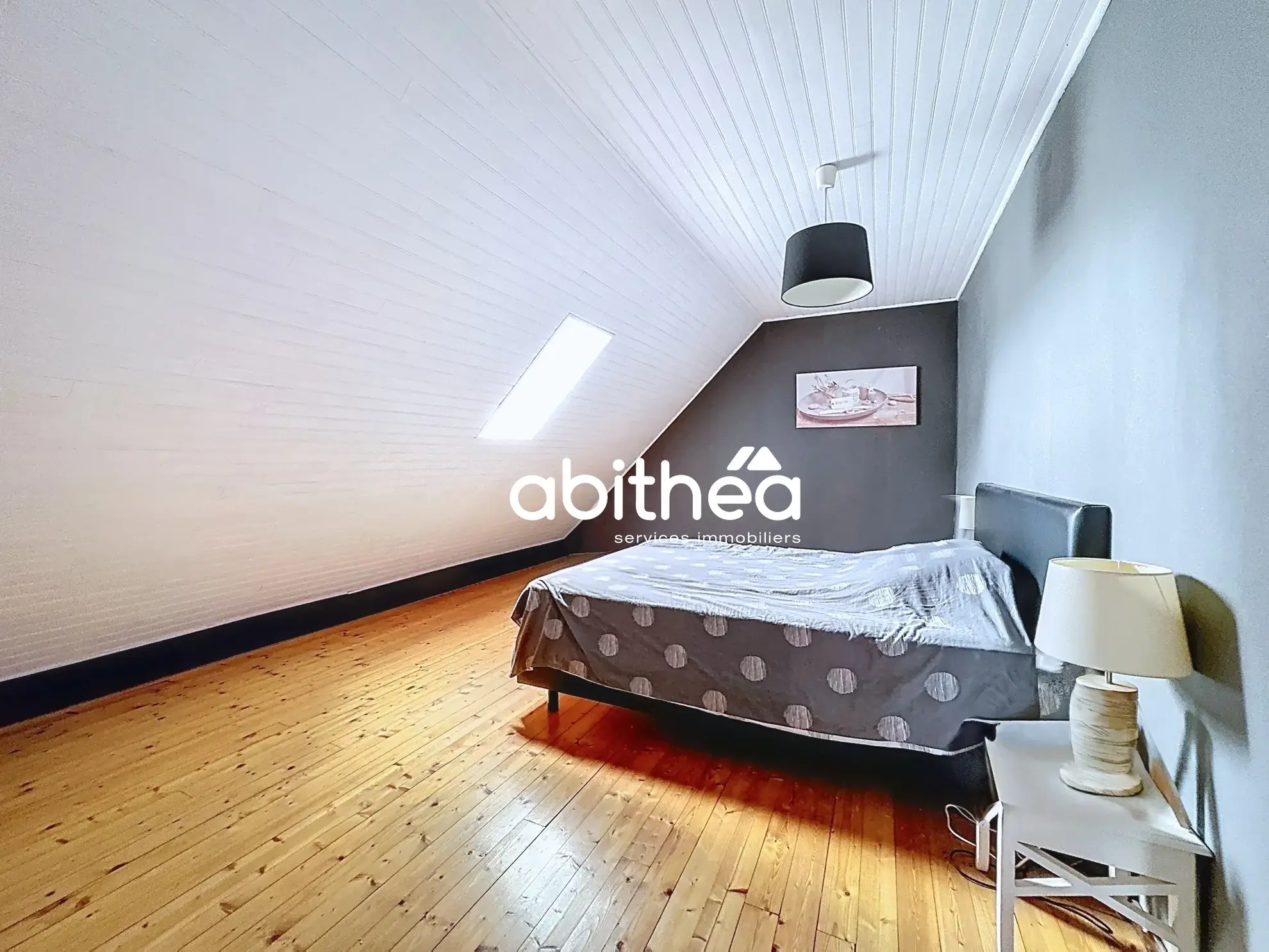 Belle maison familiale de 6 chambres avec jardin à Izel les Hameau 