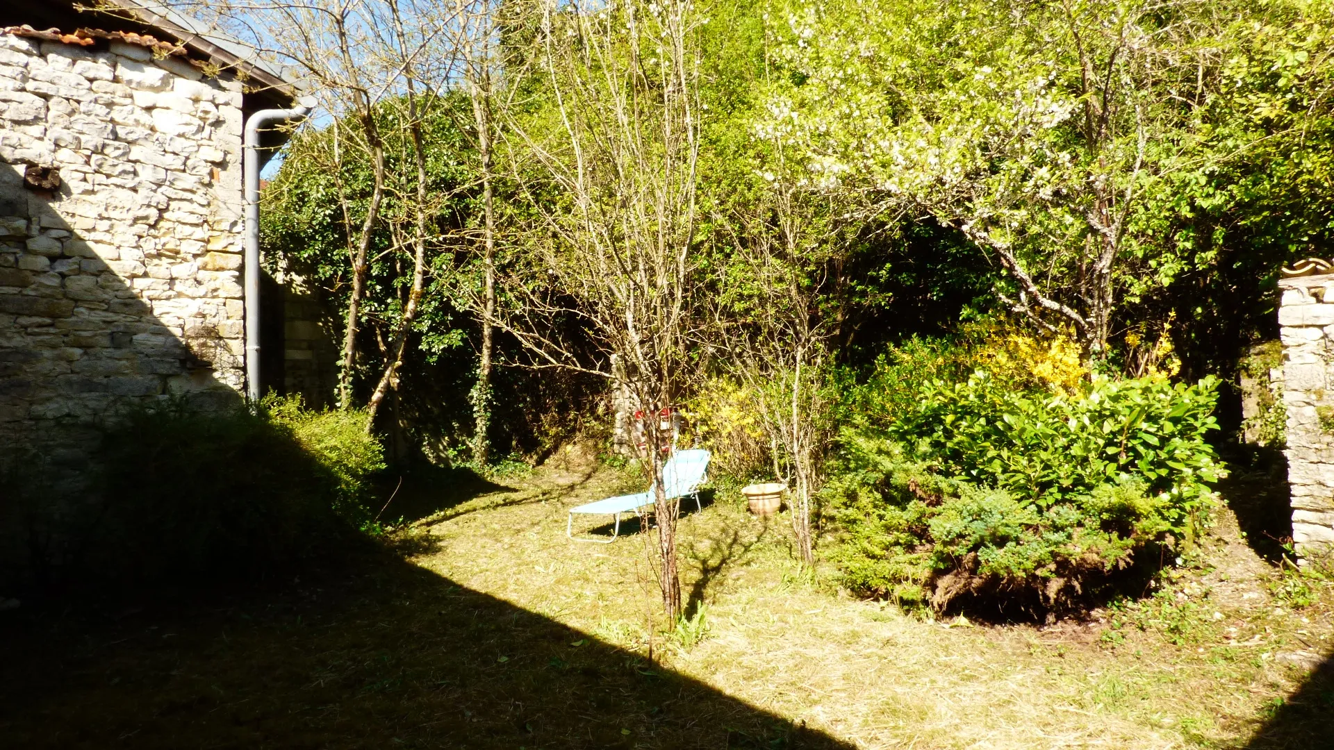 Charmante maison de village à Mussey-sur-Marne avec jardin et dépendances 