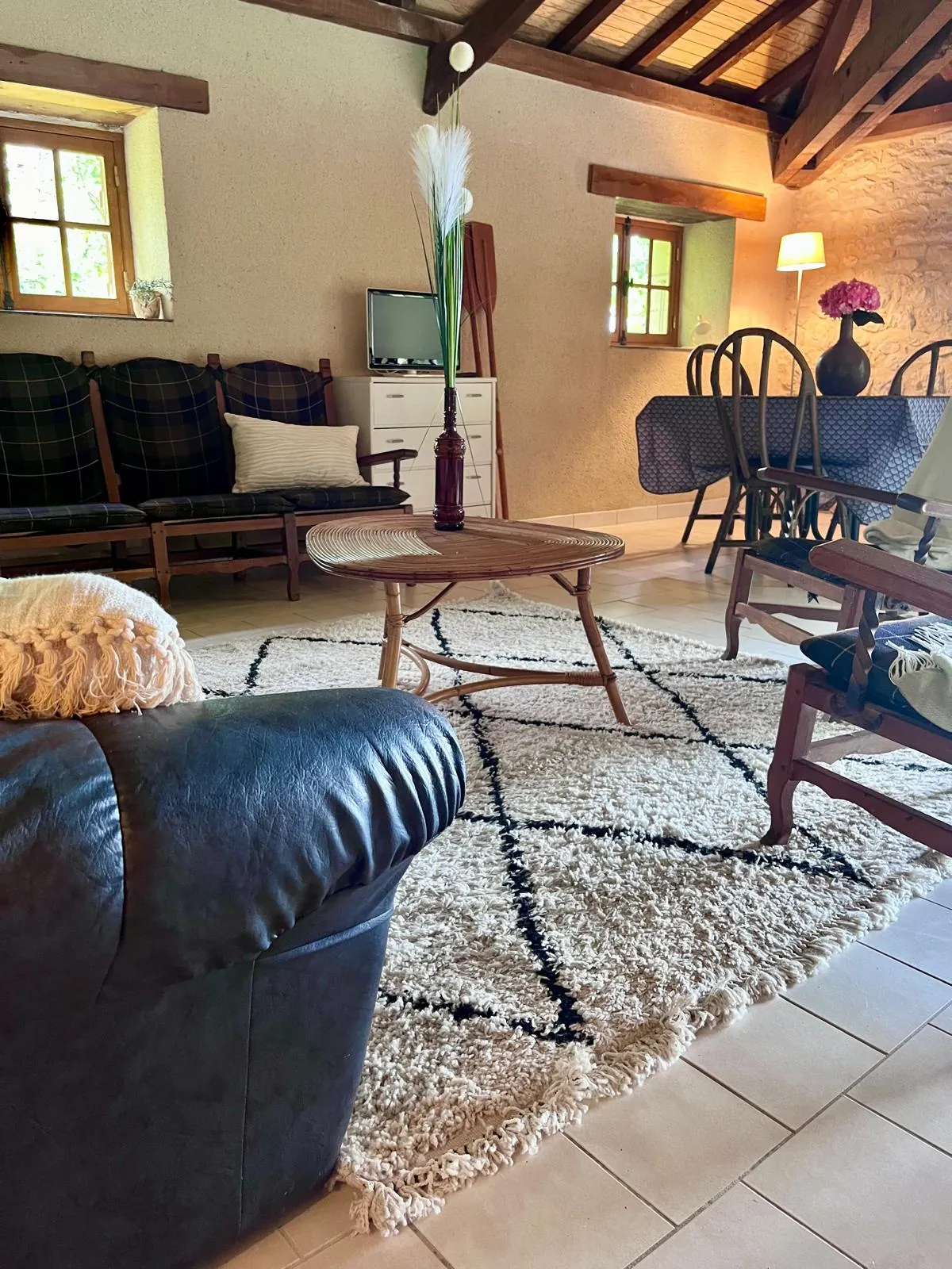 Propriété en Pierre de 130 m² avec 2 Maisons et Terrain en Quercy 